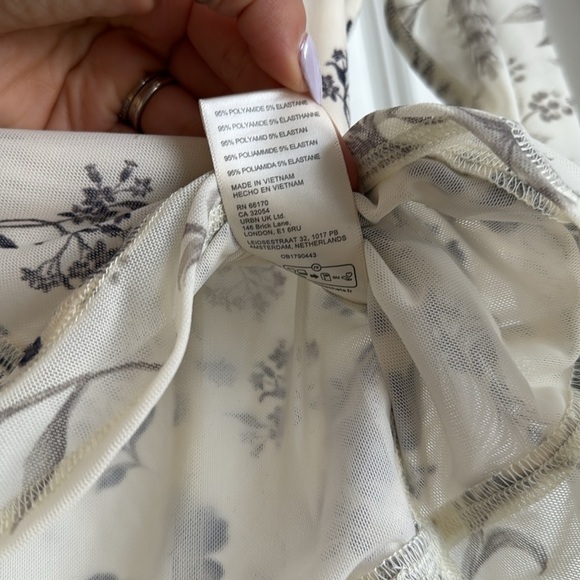 Free People Betty’s Garden Top | Neutral Combo | Size Small - Picture 5 of 9